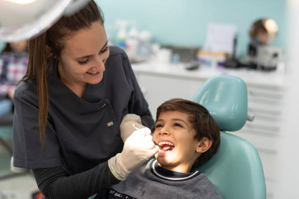 Best Emergency Tooth Extraction in Lake Kerr, FL